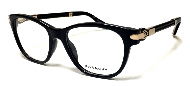 Givenchy 905